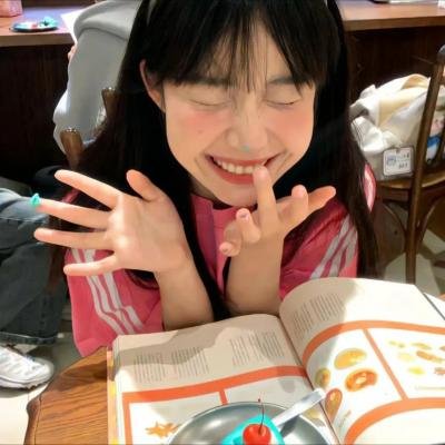 心动隔扇窗3：咫尺相望